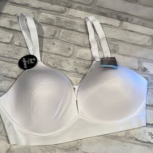 BALI cool comfort XL padded bra NEW white adjustable bend and straps